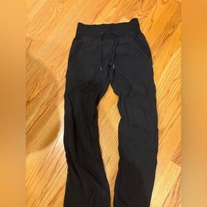 Lululemon Women’s Black Pants